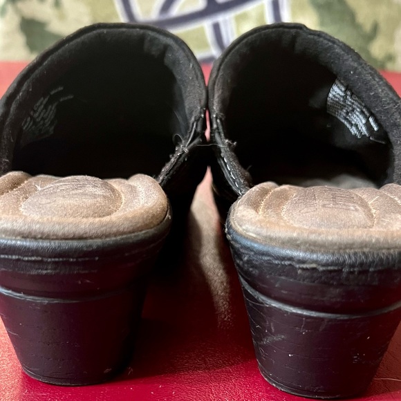 Croft and Barrow Ortholite clog - Picture 3 of 10